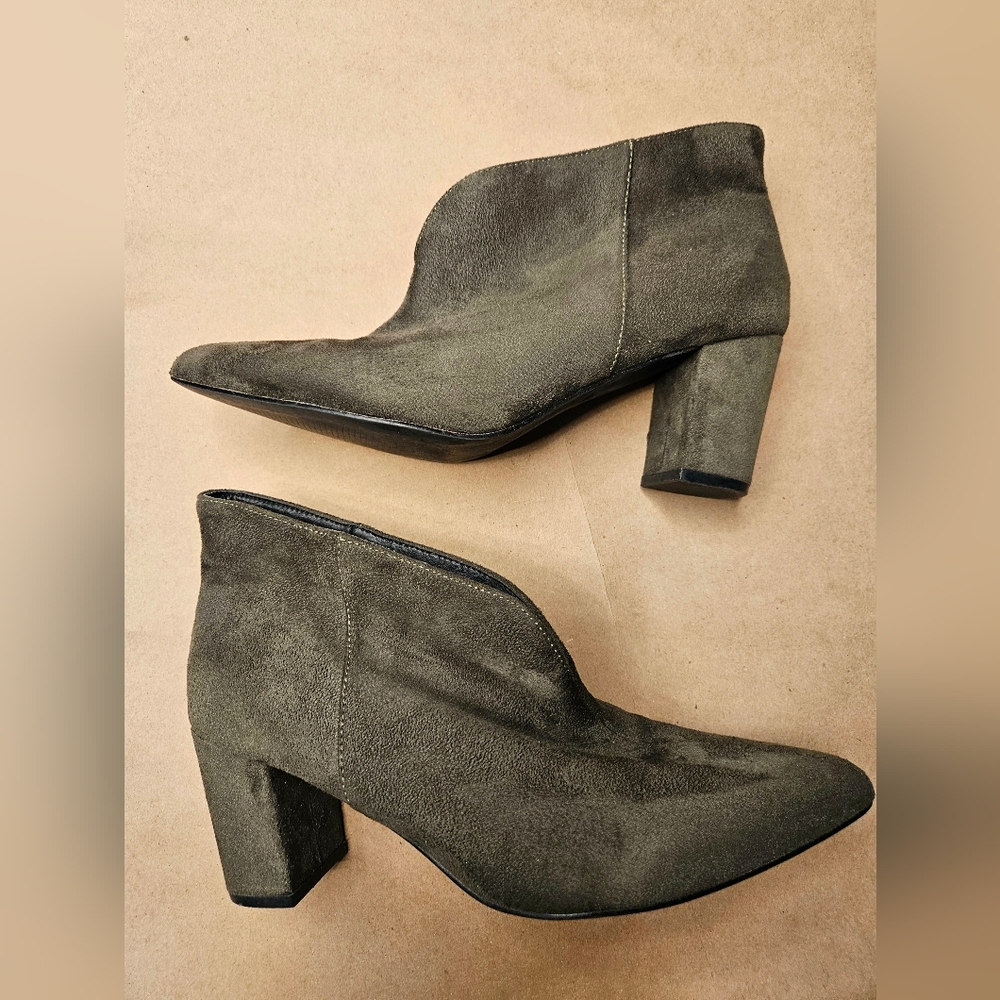 Halston Heritage suede ankle boots in an olive green. Size 8